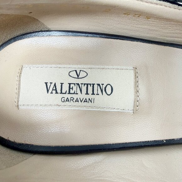 Valentino Garavani Studded Pumps 40.5 Quilted Leather Gold Toe Stiletto - Picture 6 of 10